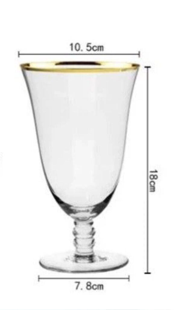 Verre à eau avec bordure dorée